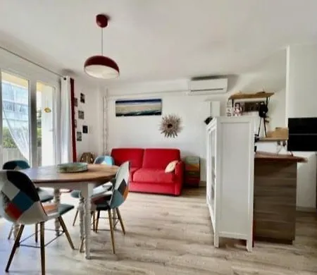 T2-4 Pers-terrasse - 200m Sea Apartment