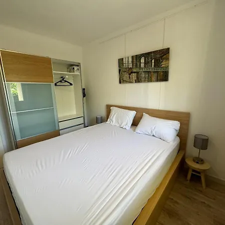 Apartment T2-4 Pers-terrasse - 200m Sea Six-Fours-les-Plages